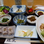 うどん山菜 塩屋 - 塩谷定食　¥1080