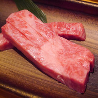 よろにく - 確か最後に出たリブロース。この時には胃もたれが始まっていた笑