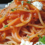 mia - ジャガイモと自家製リコッタチーズのトマトソースパスタ　アップ