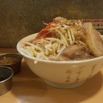 ラーメン荘 地球規模で考えろ - 小ラーメン◎