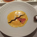 中国料理 陽明殿 - 杏仁豆腐入りマンゴーデザート