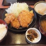 華屋与兵衛 - ひれとロースの合い盛り膳　15.7