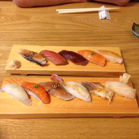 伊勢鮨 - 