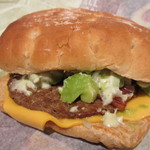 マクドナルド - アボカドビーフ