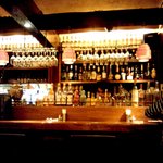 スンガリー - ('10/5)重厚感ある店内