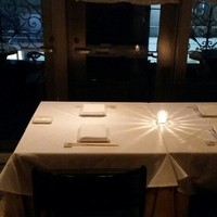 シノワ 渋谷店 - テーブル席〔15/8/14撮影〕