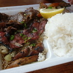 Diamond Head Market & Grill - ☆ミックスグリルなランチプレート（●＾o＾●）☆