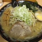 北海道らーめん味源 - 味噌ラーメン、大盛り。