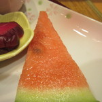 Komemaru - デザートはスイカ、暑い夏にはピッタリですね。
                      