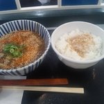 はなまる屋 - 和風カレー蕎麦450円、ライス160円