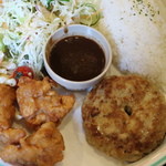 ぼくんち - ハンバーグ＆から揚げランチ