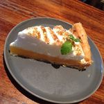 SHARED TERRACE GAIEN ICHONAMIKI - レモンケーキ