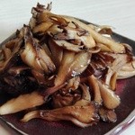 舞茸のバター炒め 525円