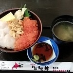 北の海鮮どんぶり屋 わがまま丼 苫小牧食堂 - わがまま丼１６００円