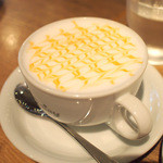 caffe beanDaisy - フレーバーラテ‣キャラメル(ランチドリンク)