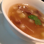 黒毛和牛 干し貝柱 冬瓜入りスープ