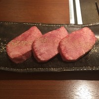 焼肉家 KAZU 神楽坂 - 