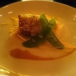 モルツ - 豚タンの煮込み揚げ。