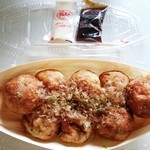 築地銀だこ - たこ焼き8個入り 550円