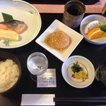 Suteki No Ishikawa - ホテルの朝食セット ※和食