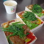 雅湖山莊 - 排骨ドーン！山菜山盛り！