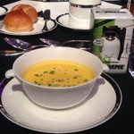 グランドハイアット東京 - 南瓜のとココナッツの冷製スープ タピオカ