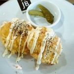 CAFE JEEBA - ポテトブレット はちみつorマヨネーズ ¥420
      ※写真はマヨネーズ