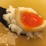 彩色ラーメン きんせい総本家 夢風 - 冷し第12弾「復刻版　冷やし燻製鶏塩ラーメン(900円)」