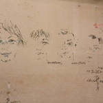 ミニハウス - 店内の壁には豊橋出身の松井守男氏の描いた肖像画があります