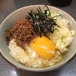 洛二神 - 鶏そぼろ玉子ごはん