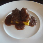 ズッペリア オステリア ピティリアーノ - (※)  豚ホホ肉のサルッツォ風赤ワイン煮込み