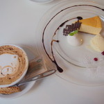 HAMA CAFE - 