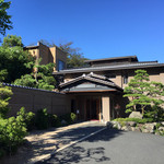 和亭 - 風情ある佇まい