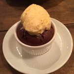 organ - フォンダンショコラとバニラアイスクリーム