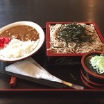 すえひろ - お得セット カレーライス＋ざるそば¥920
                                蕎麦よりカレーライスの方が圧倒的勝利^^