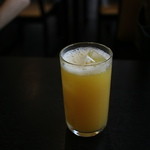 Magokoro - ランチのオレンジジュース