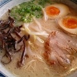 麺屋 大輔 - とんこつ  玉子入り  800円   