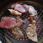 焼肉食彩ゆうび - 