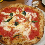 くんせいモッツァレラチーズのマルゲリータ