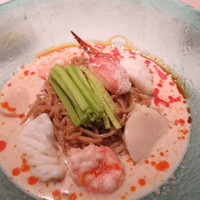 桂林 - 四川豆乳担々麺