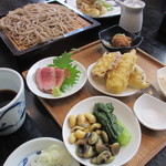 せきれい橋 川上庵 - 信州季節の五彩盛りと蕎麦のセット　2200円