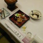 Hiranoya - 夕食はこんな感じでスタートです。鍋の中には鮑がいらっしゃいます。