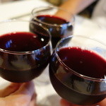 2015.08 既に生ビーは済ましているので、赤ワインでかんぱーい！