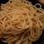 六厘舎 - 極太の麺