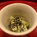 草喰 なかひがし - ５月和え物【擬宝珠・虎杖白和え】