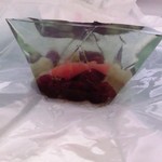 清閑院 - ゼリーの中を金魚？が泳いでいます