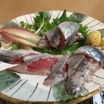 よし春 - イワシの刺身