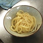 西端手打 上戸うどん - 茹で上がったうどん