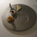 ドミニク・ブシェ トーキョー - アミューズ・ブーシュ