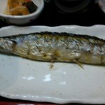 魚良 - 《2708》残念、秋刀魚の巨大さが伝わりません。おまけにピンぼけ、残念。